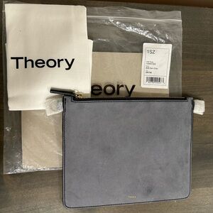 Theory Transformer Pouch in Suede -Dark Gray